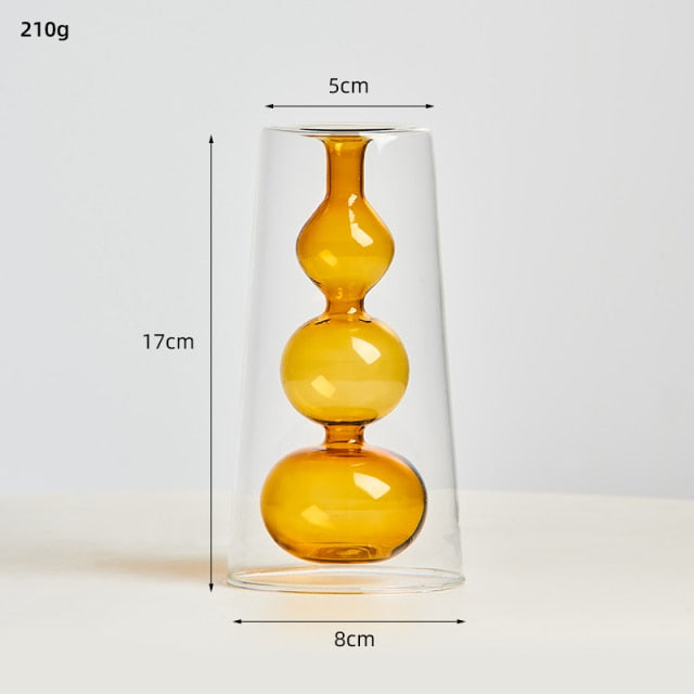 Lebendige Glasvasen für stilvolle Akzente