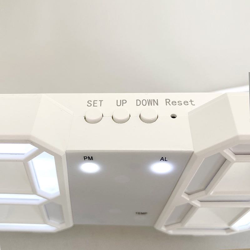 Elegante 3D LED Wanduhr mit Digitalanzeige | LuminaTime
