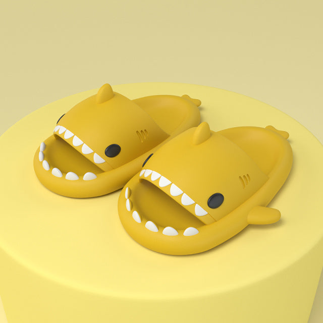 Haifisch-Design Pantoletten | MeeresTraum