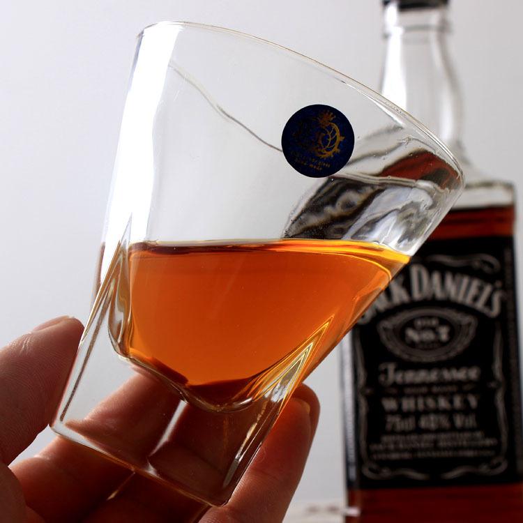 Elegante Tumbler für Whiskey und Wein | LuxaVino
