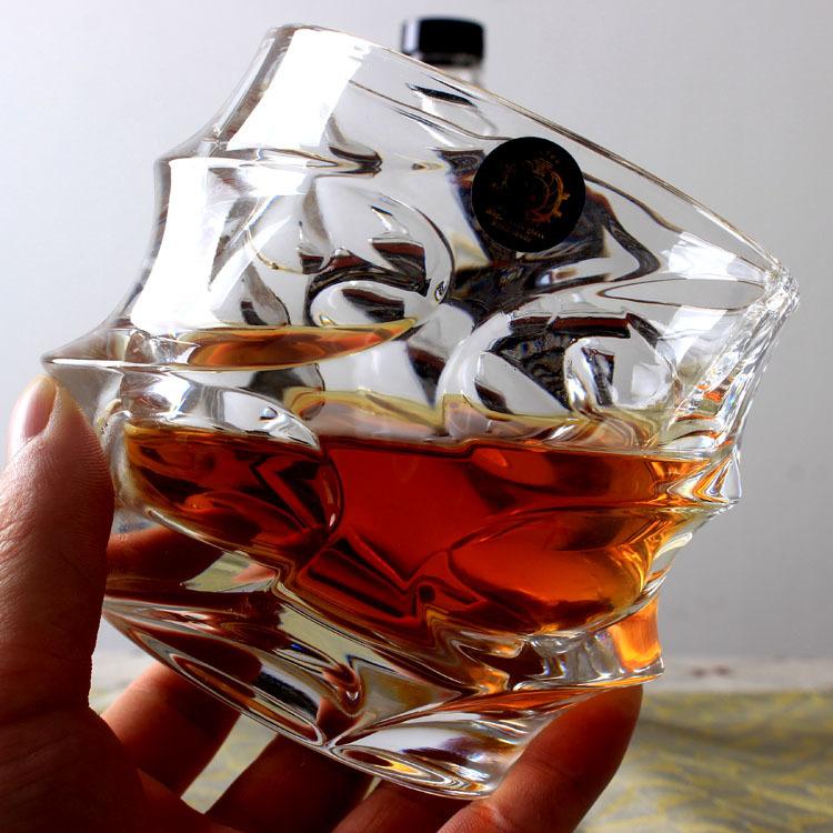 Elegante Tumbler für Whiskey und Wein | LuxaVino