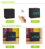 MODERNE DIGITALUHR IM WÜRFELDESIGN