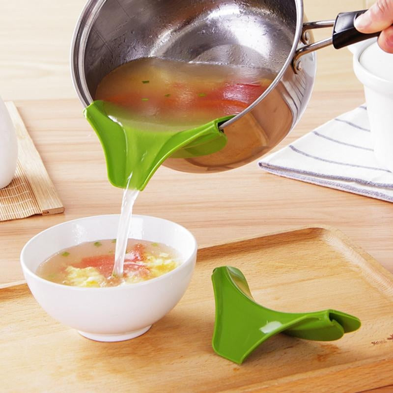 Flexibler Silikon-Trichter für sauberes Kochen