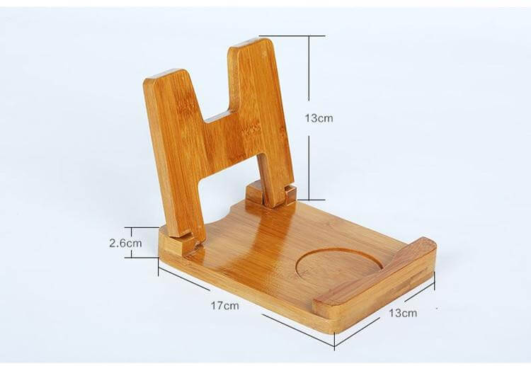 Flexibler Holzhalter für Töpfe und Kochutensilien