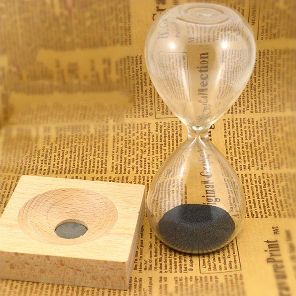 Kreative Sanduhr mit Magnetischem Design