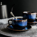 Katzenaugen-Effekt Keramiktasse in Blau | CeramiLux