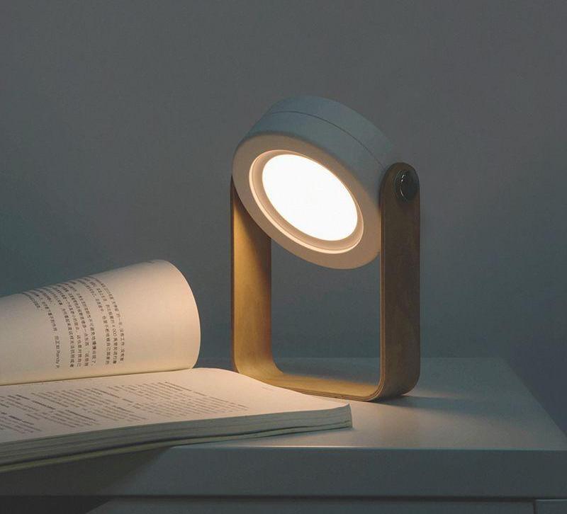 FlexiLight - Tragbare Klapplampe für jedes Abenteuer