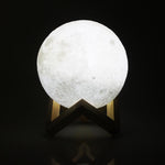 Stimmungsvolle 3D Mondlampe mit Touch-Funktion