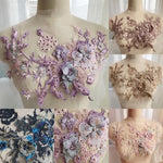 Eleganter Blumenstick-Patch mit Perlenverzierung