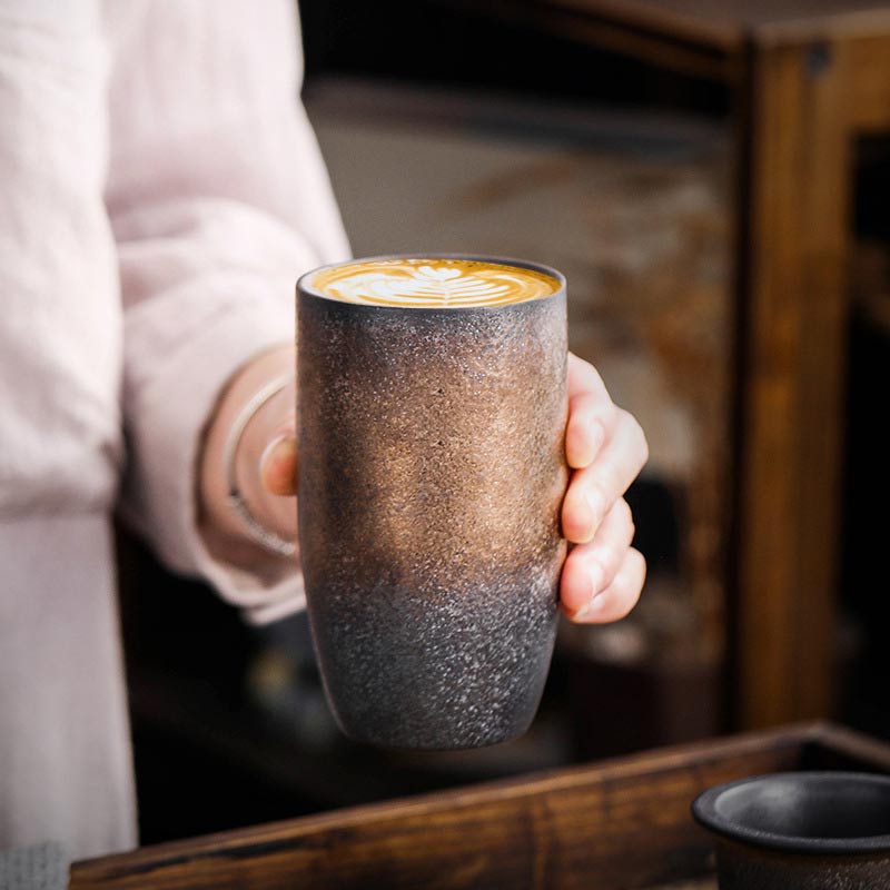 Elysia – Handmade Ceramic Mug with Stylish Design