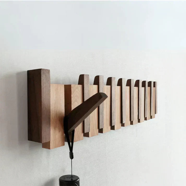 Harmonischer Holzkleiderständer mit Haken für Flur und Wohnzimmer