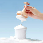 Einfacher Schaumcreme-Maker-Becher