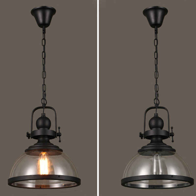 Stilvolle Hängelampe aus Glas im Retro-Industriestil