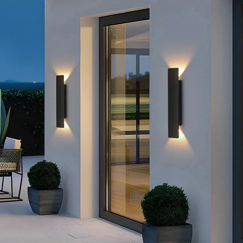 Elegante LED Außenwandlampe – Architektonisches Lichtdesign, Wetterfest