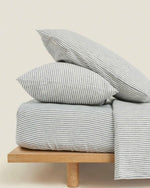 Elegant bedding set made of high-quality linen and cotton