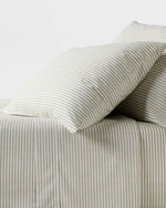 Elegant bedding set made of high-quality linen and cotton