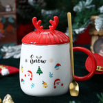 Weihnachtsbecher mit festlichem Design