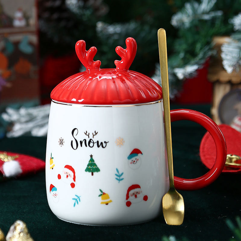 Weihnachtsbecher mit festlichem Design