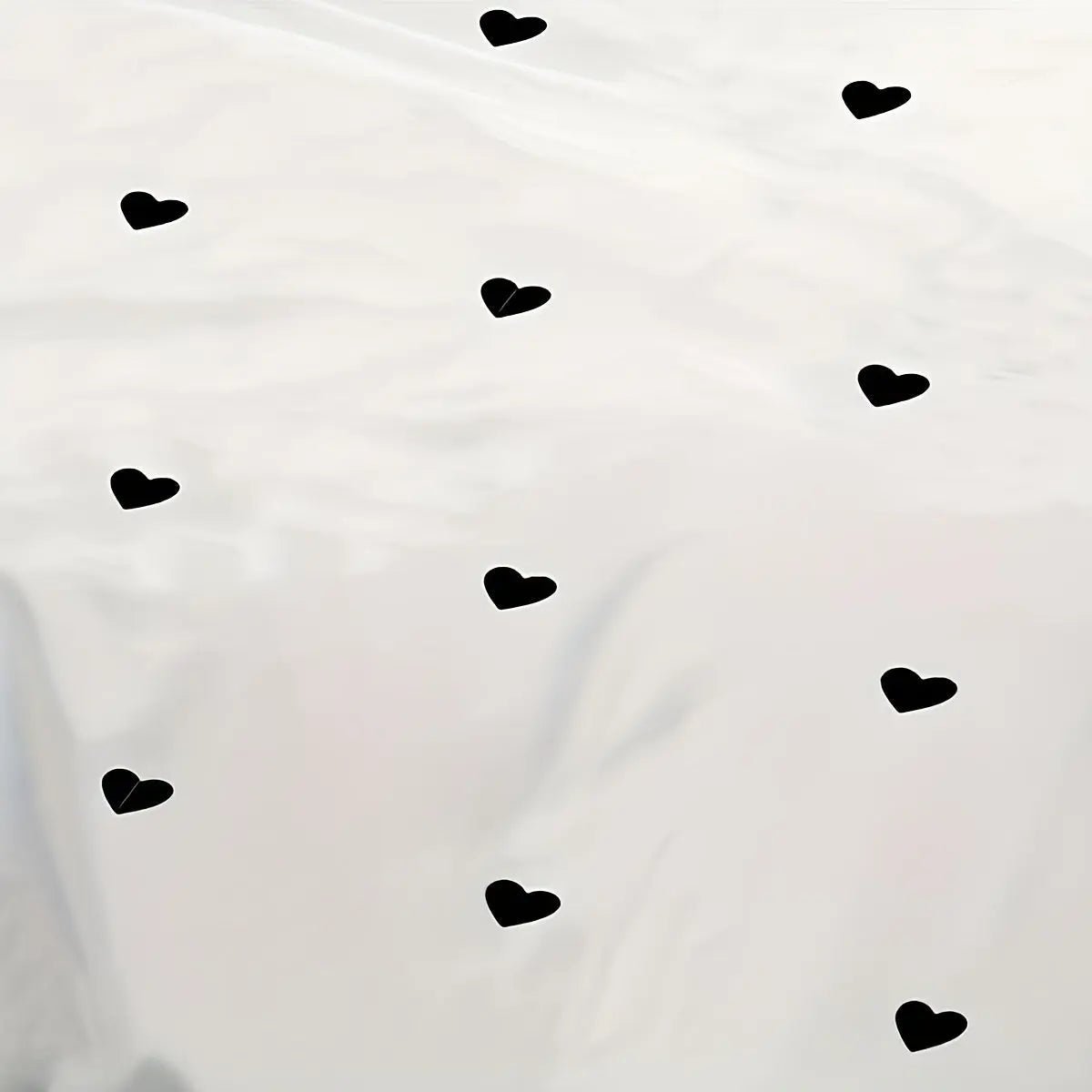 Stylish Duvet Cover Set for Romantic Nights - Heart Design
