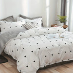 Stylish Duvet Cover Set for Romantic Nights - Heart Design