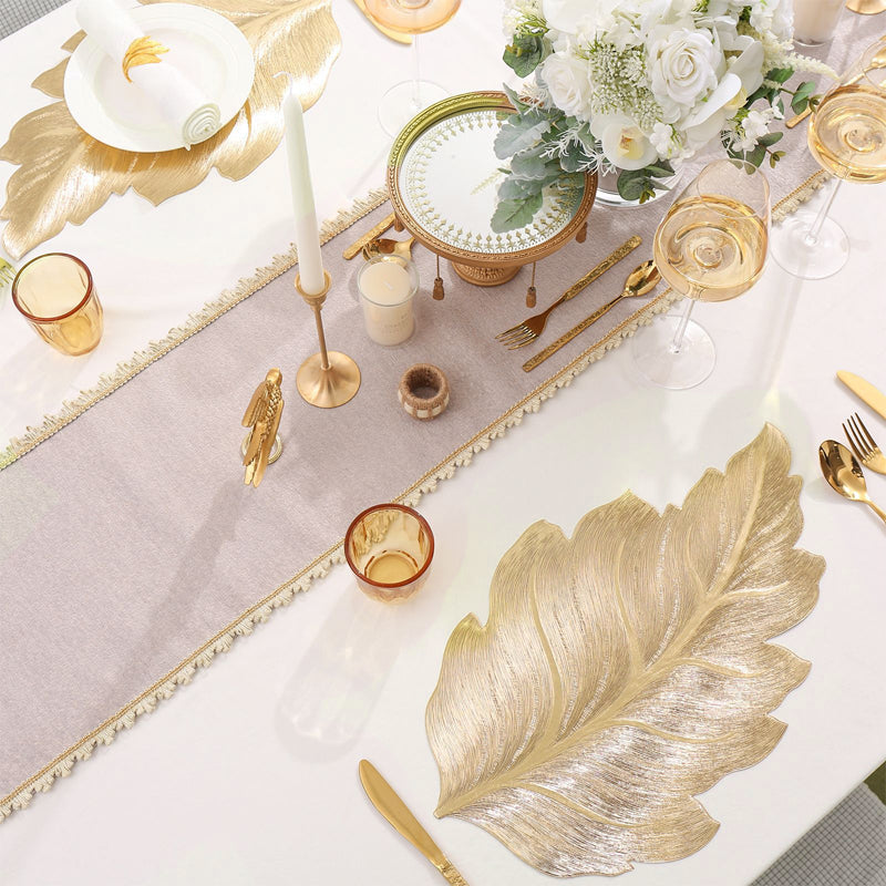 Luxuriöse Tischunterlage aus PVC mit 3D-Goldblatt-Design
