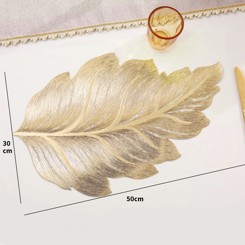 Luxuriöse Tischunterlage aus PVC mit 3D-Goldblatt-Design