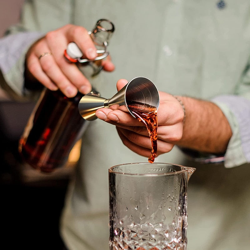 Präziser Edelstahl Jigger für perfekte Cocktails