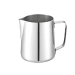 Elegante Edelstahl-Kaffeetasse mit Milchschaum-Design