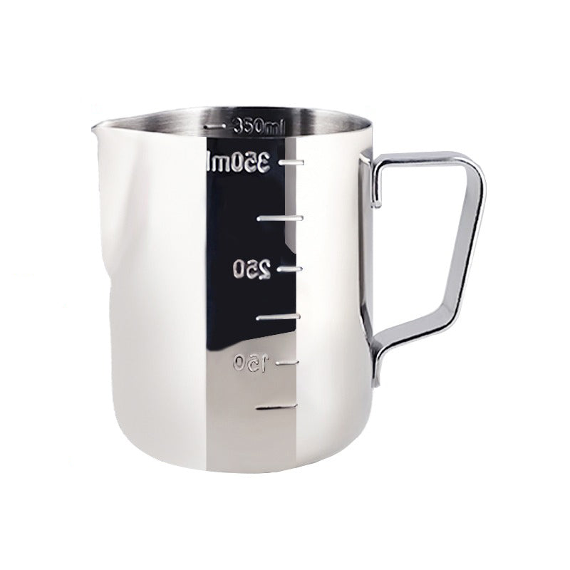 Elegante Edelstahl-Kaffeetasse mit Milchschaum-Design