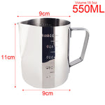 Elegante Edelstahl-Kaffeetasse mit Milchschaum-Design