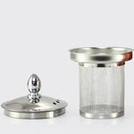 Eleganter Edelstahl-Wasserkocher mit floralem Design