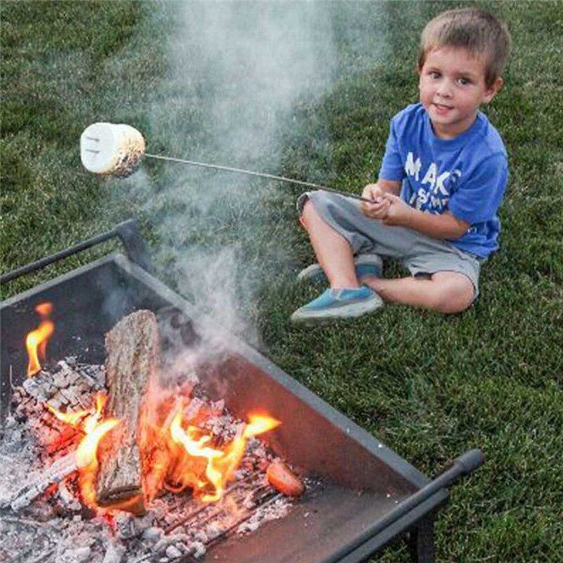Verstellbarer Grillspieß mit Holzgriff aus Edelstahl