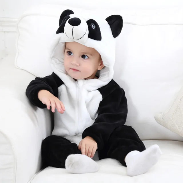 Flauschiger Tier-Strampler für Babys | Wolklin Overall