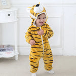 Flauschiger Tier-Strampler für Babys | Wolklin Overall