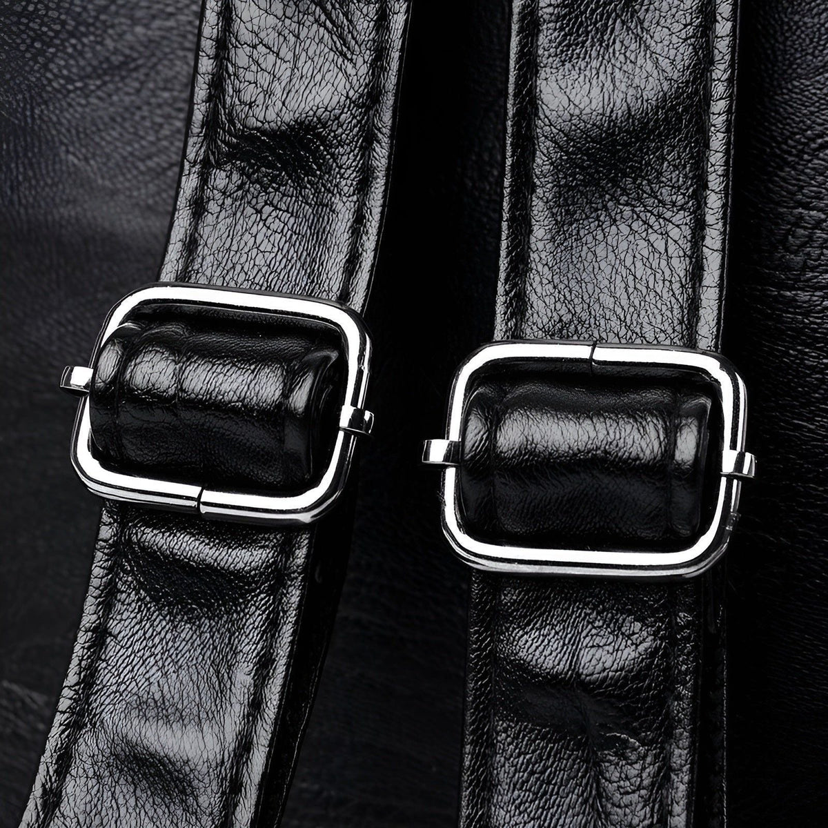 Chic Leather Backpack for Women – Perfect for Everyday Use