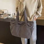 Elegant Shoulder Bag with Versatile Compartments