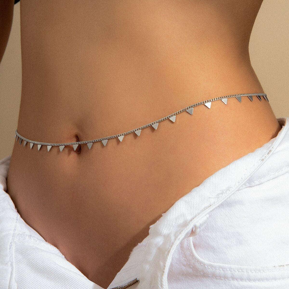 Sommerliche Eleganz mit der GlanzKette für den Bauch