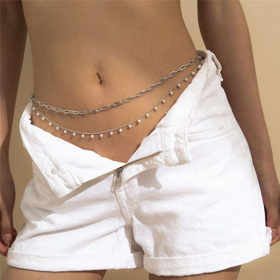 Sommerliche Eleganz mit der GlanzKette für den Bauch