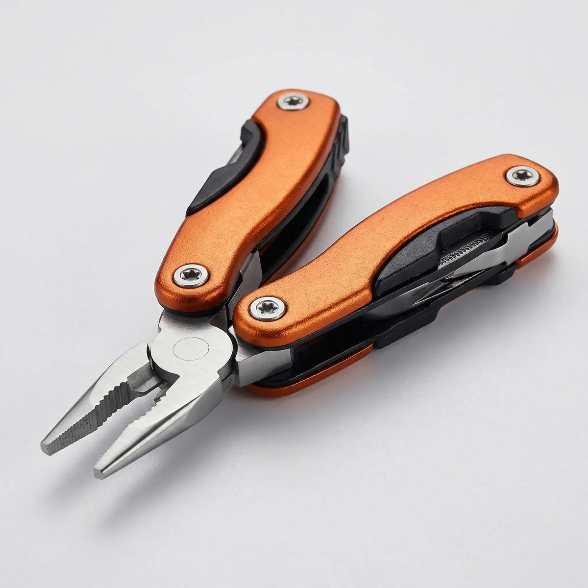 Multi-Tool with 9 Functions for Everyday Use – Folding Design