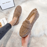 Warm and Comfortable House Slippers for All Seasons