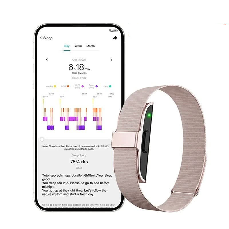 IP68 Waterproof Fitness Watch for Heart Rate and Oxygen Tracking