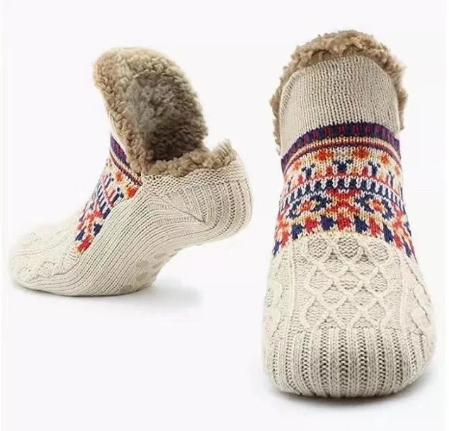 Cozy Indoor Socks for Sleep – Ultra-Soft Unisex House Footwear