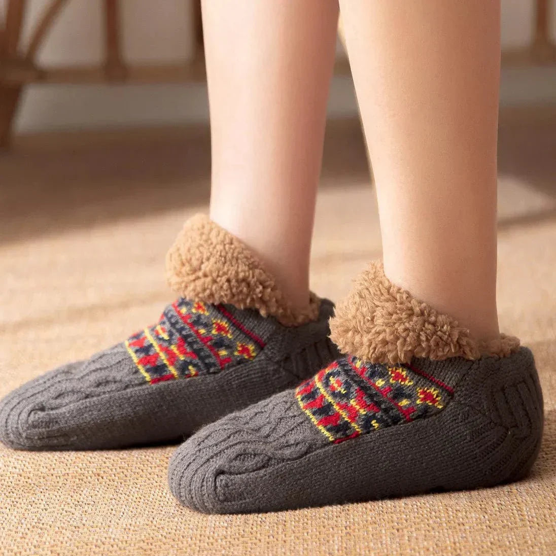Cozy Indoor Socks for Sleep – Ultra-Soft Unisex House Footwear