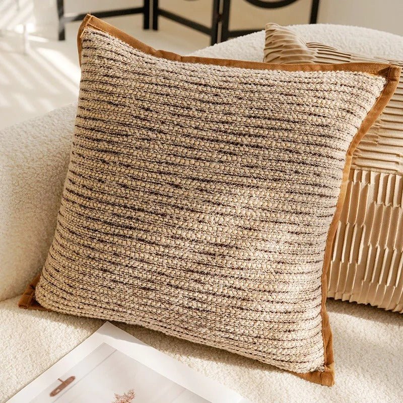 Luxurious pillowcases with stylish jacquard pattern