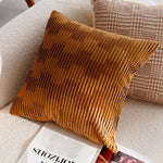 Luxurious pillowcases with stylish jacquard pattern