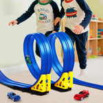 Abenteuerliches Rennbahn Set für kreative Kinder