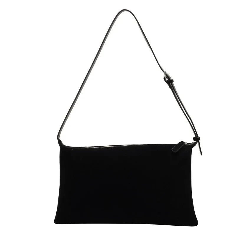 Retro-Stylish Shoulder Bag for Modern Trendsetters