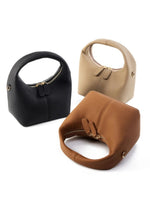 Charming retro handbag for stylish everyday use