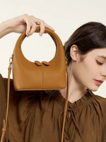 Charming retro handbag for stylish everyday use
