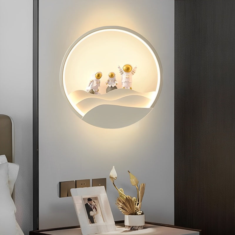 Wandlampe Astronaut mit TriColor LED-Beleuchtung - 28 cm x 28 cm